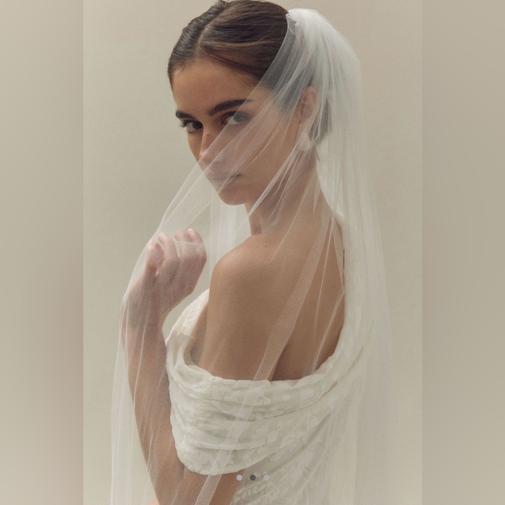 Magdelena Cathedral Wedding Veil - Single Layer Cathedral Length Veil - NWOT - Picture 2 of 5
